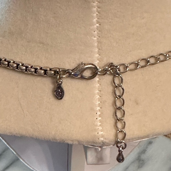 Premier Designs Teardrop Red Cabachon SilverTone Pendant Necklace 10” - Picture 4 of 13